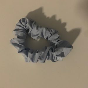 lululemon scrunchie
